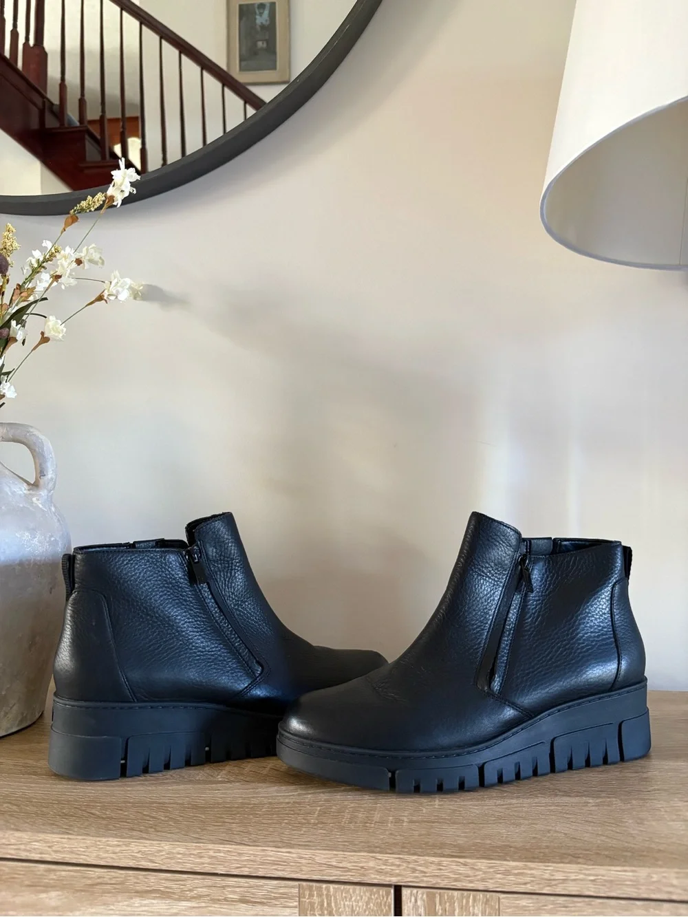 Vionic Uptown Sur Ankle Leather Boots